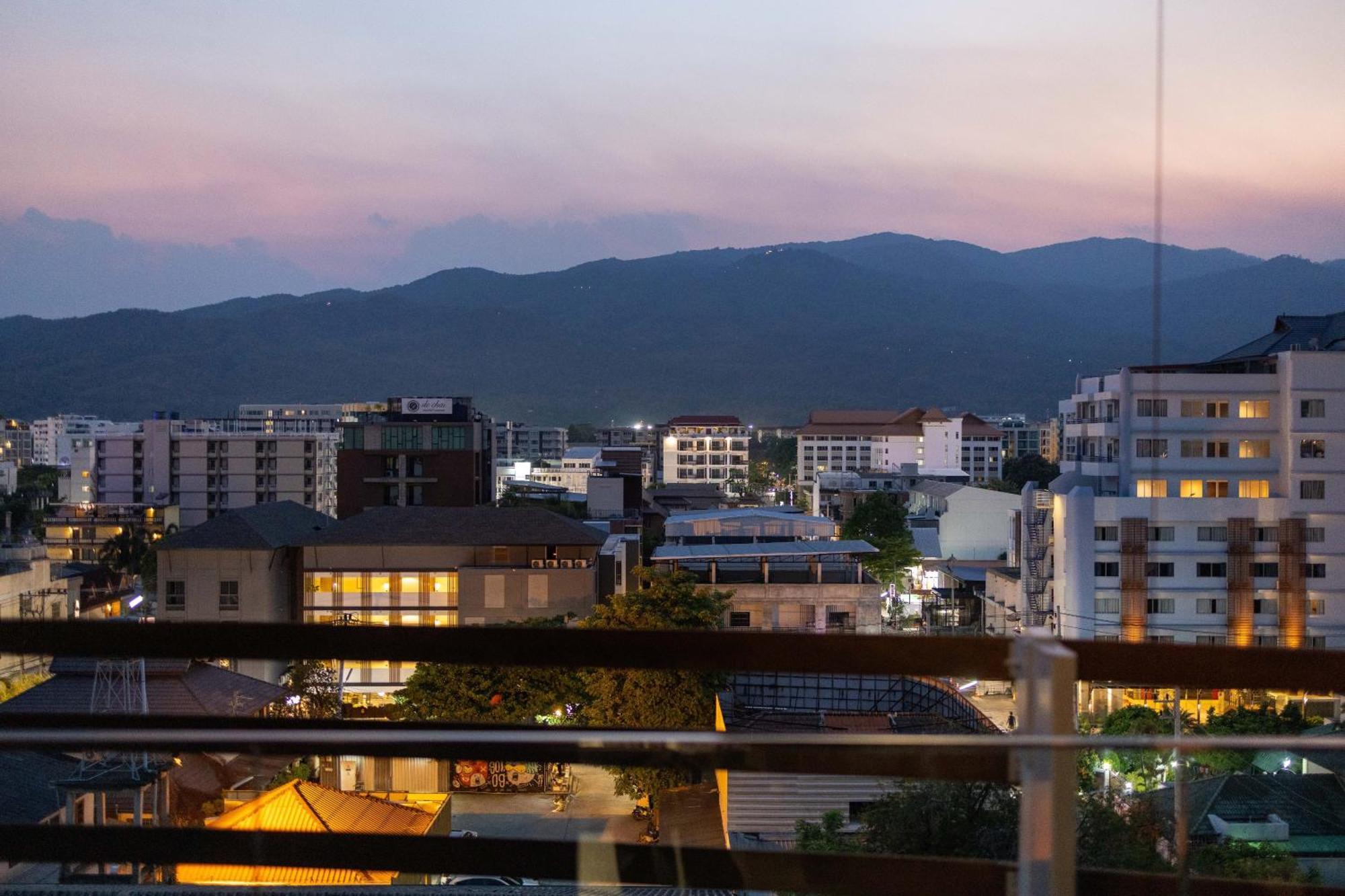 Amanor Hotel Chiang Mai Bagian luar foto